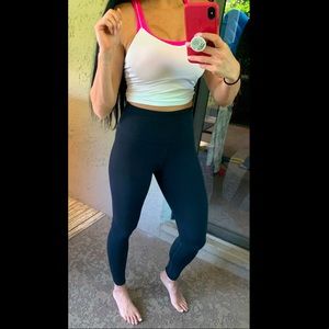 ATHLETA Ultra High Rise Elation Tight Xs Worn Once